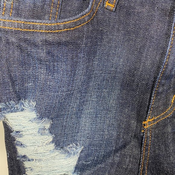 GJG Denim Short in Dark Denim - Picture 5 of 7